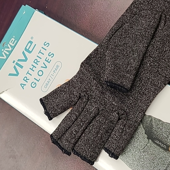 Single compression glove RIGHT HAND - Picture 2 of 8